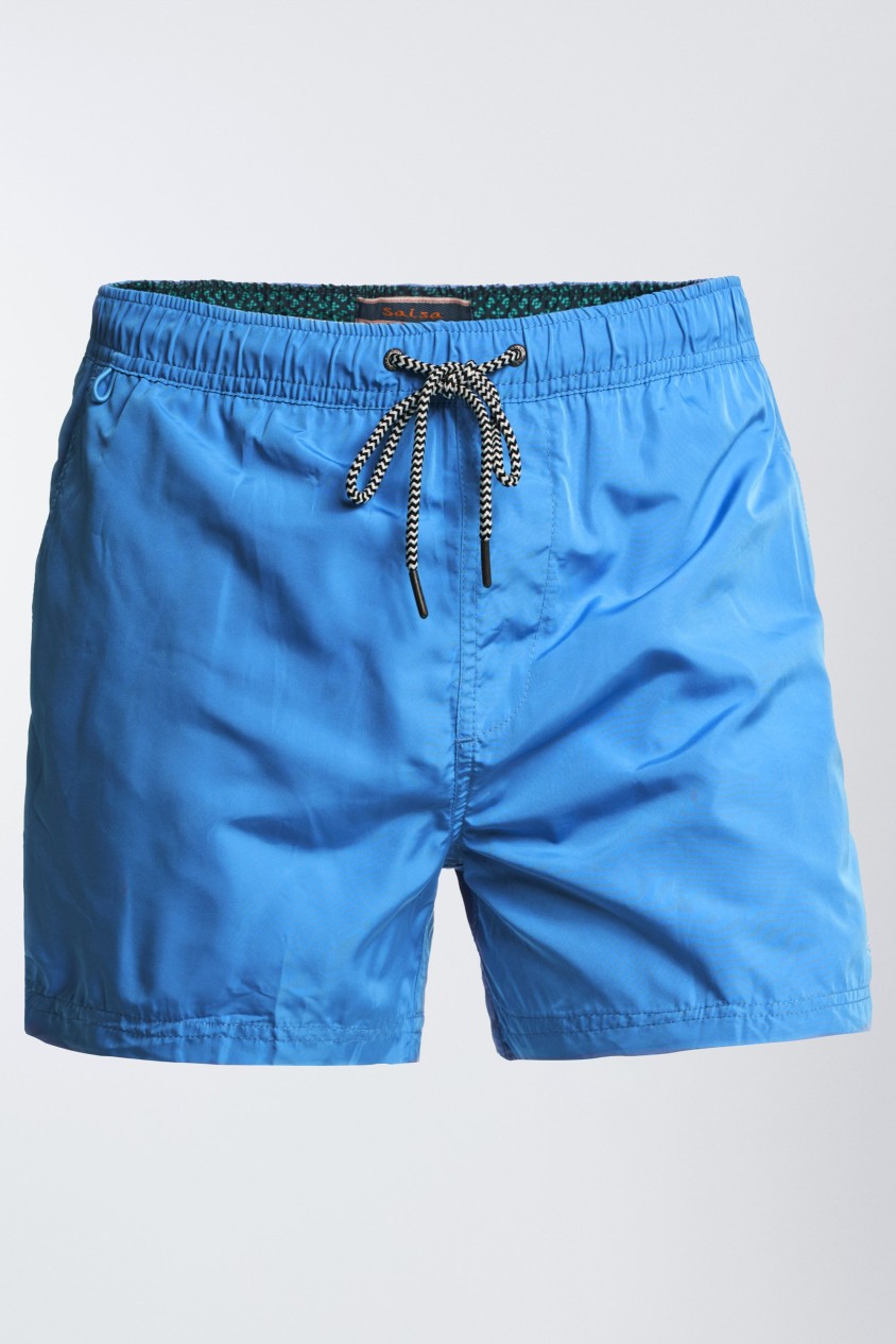 BEACH SHORTS THAT CHANGE BY DEFAULT