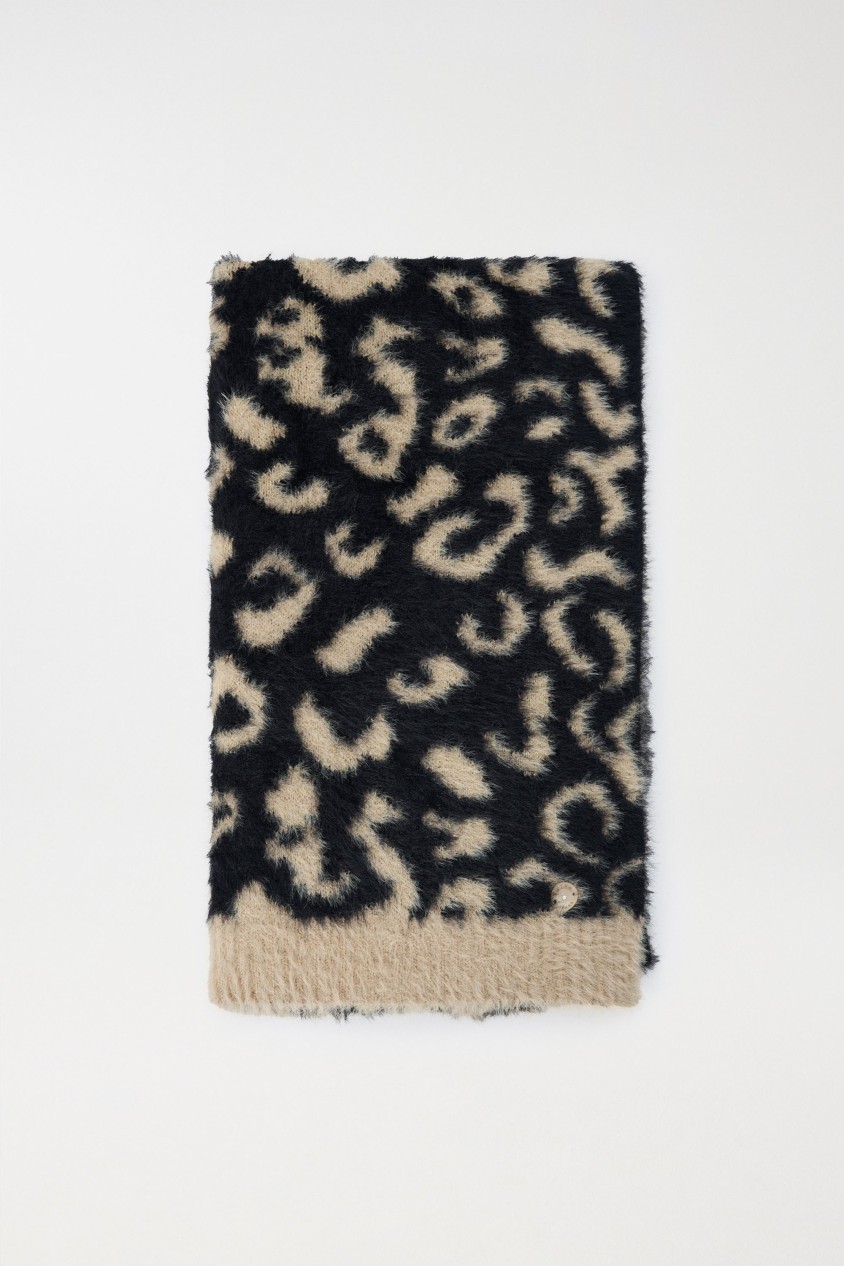 ANIMAL PRINT SCARF